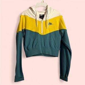 Nike Cropped Hoodie